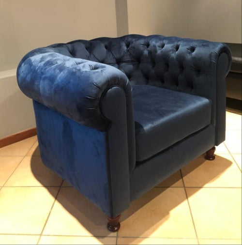 Chesterfield Sytle Tub Chair, Tuffted